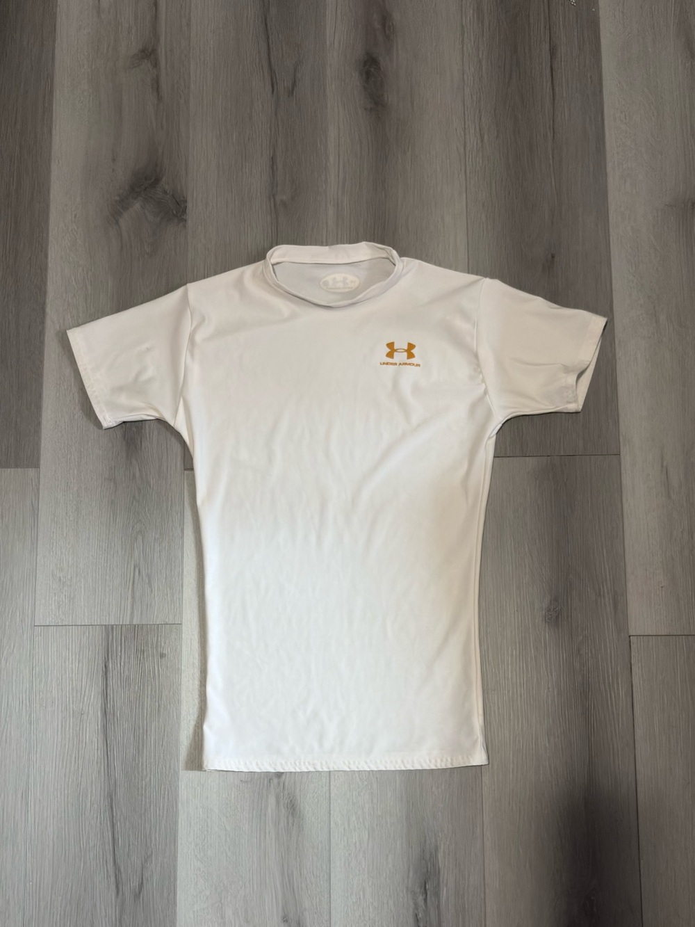 Under Armour HeatGear Compression Shirt Women's Size Large Athletic Gym Tee